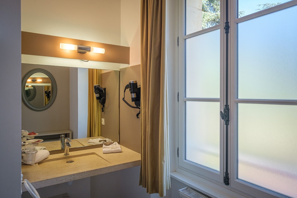 Double Room - Photo 5
