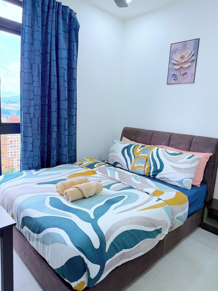 Classic Double Room, 2 Bedrooms, Ensuite, City View