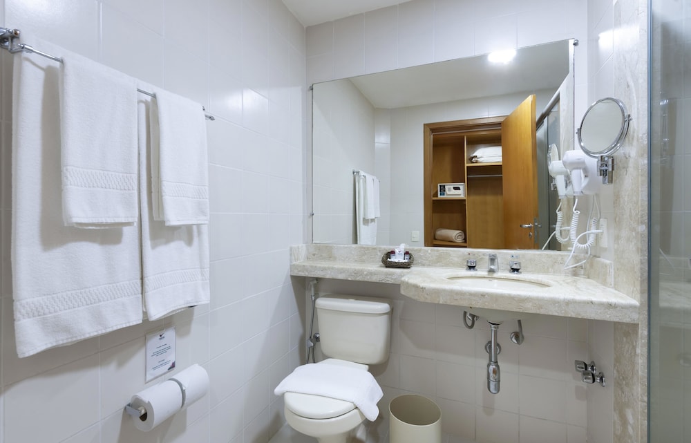 Standard Twin Room photo 2