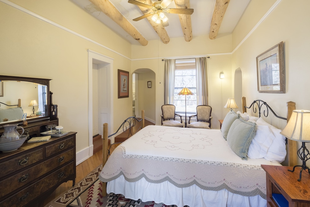Webster Guest Room