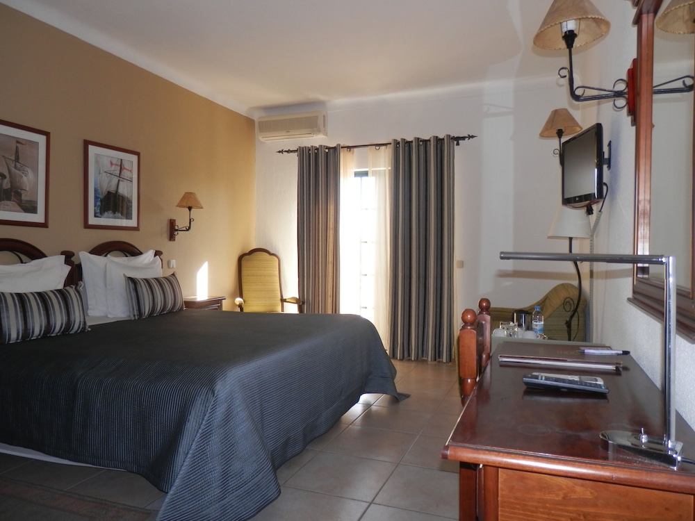Classic Double or Twin Room, 1 Bedroom - Photo 5