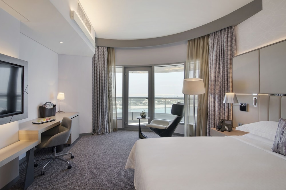 Suite, 1 Bedroom (Club Lounge Access) photo 3
