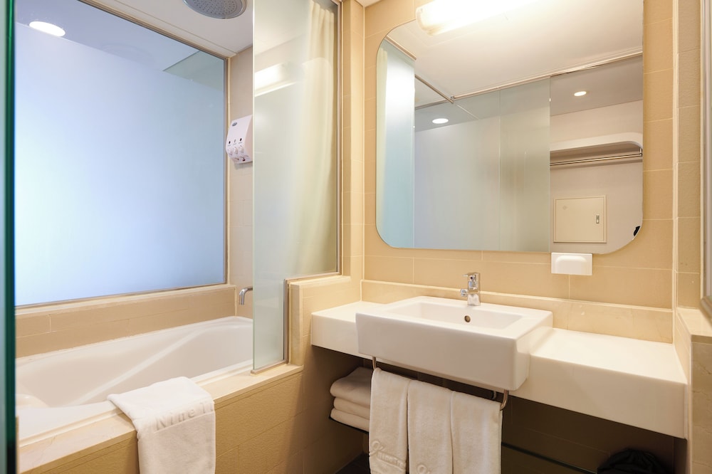 [Free Upgrade] Standard to Triple Room photo 3