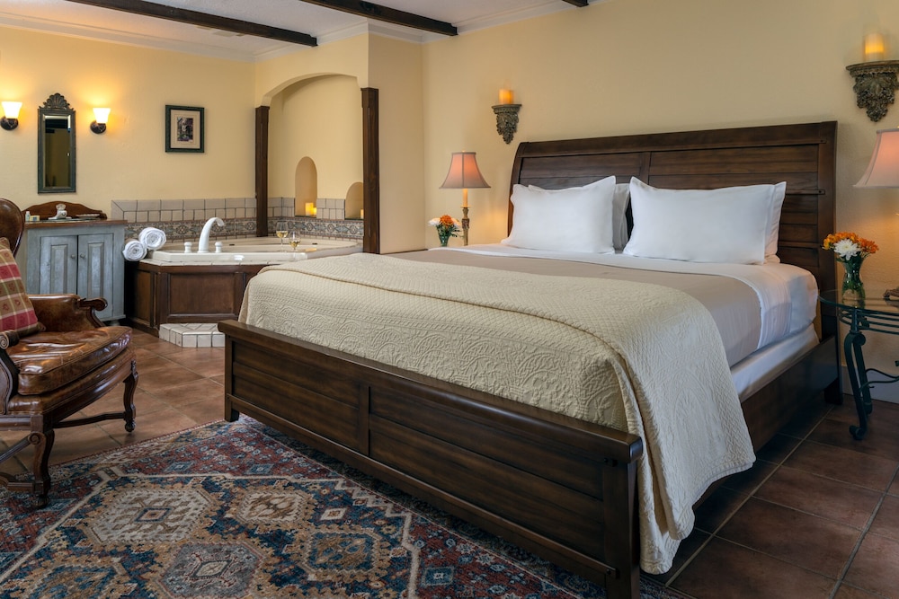 The Vineyard Suite