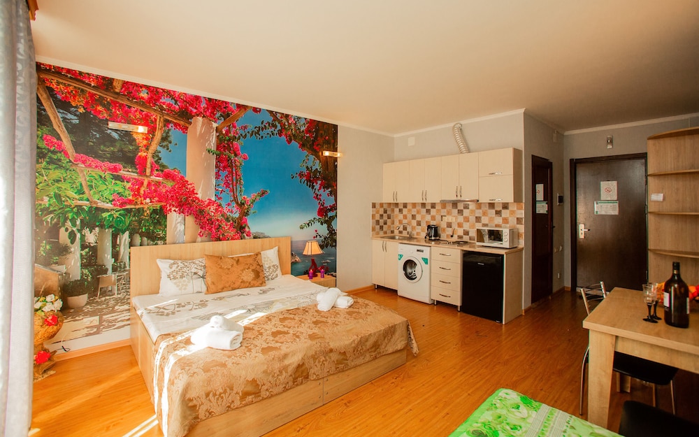 Classic Triple Room, Sea View, Beachfront photo 1