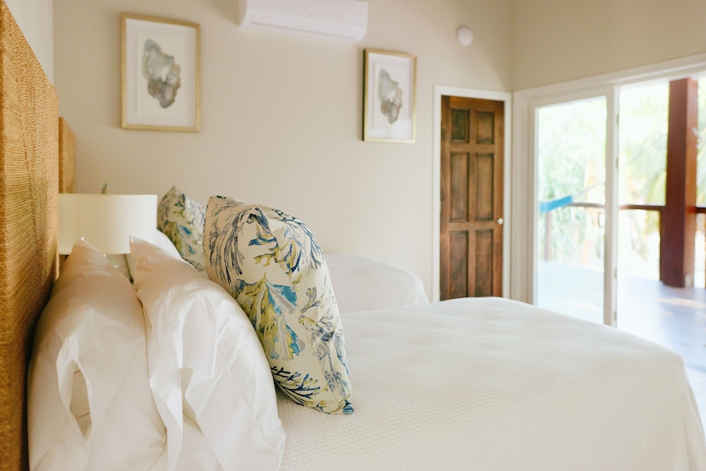 Island House Room Partial Oceanview