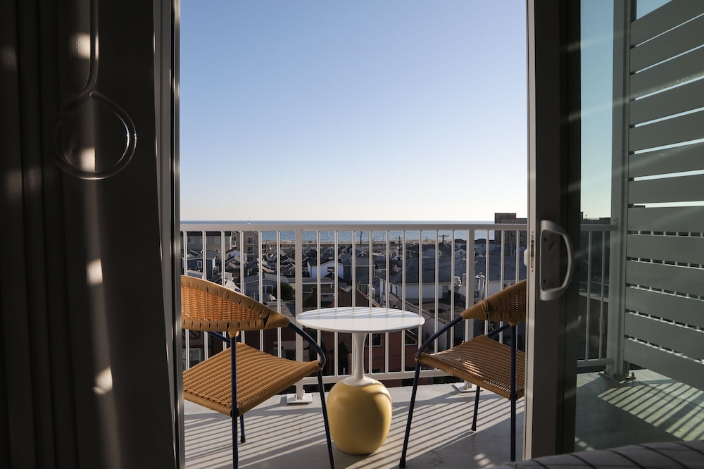 Deluxe Room, 2 Queen Beds, Terrace, Ocean View photo 2