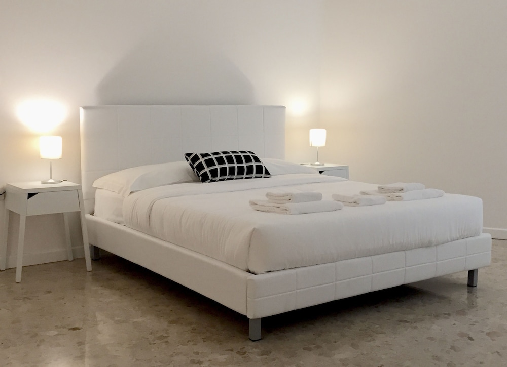 Family Suite, Balcony, City View photo 1