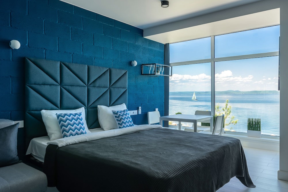 Luxury Studio Suite