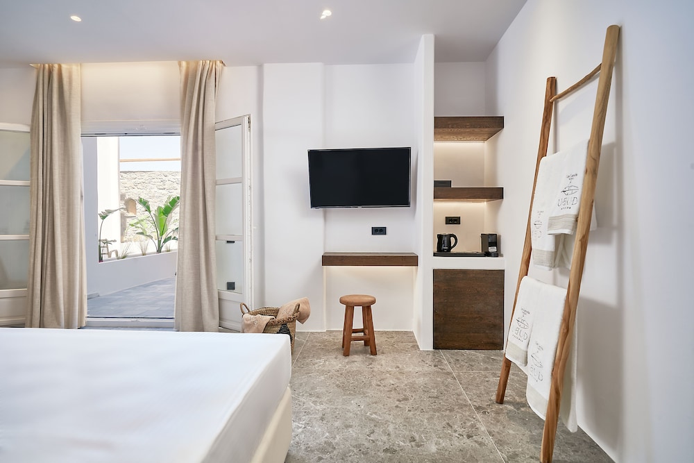 Comfort Room, Garden View - Photo 7