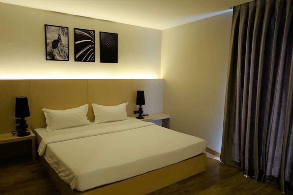 Deluxe Double Room photo 2