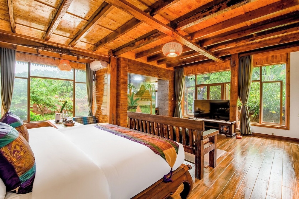 Classic Double Room, Non Smoking, Courtyard View photo 1