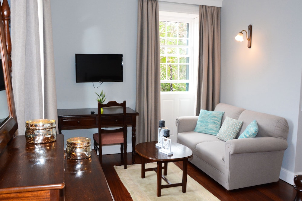 Double or Twin Room - Photo 19