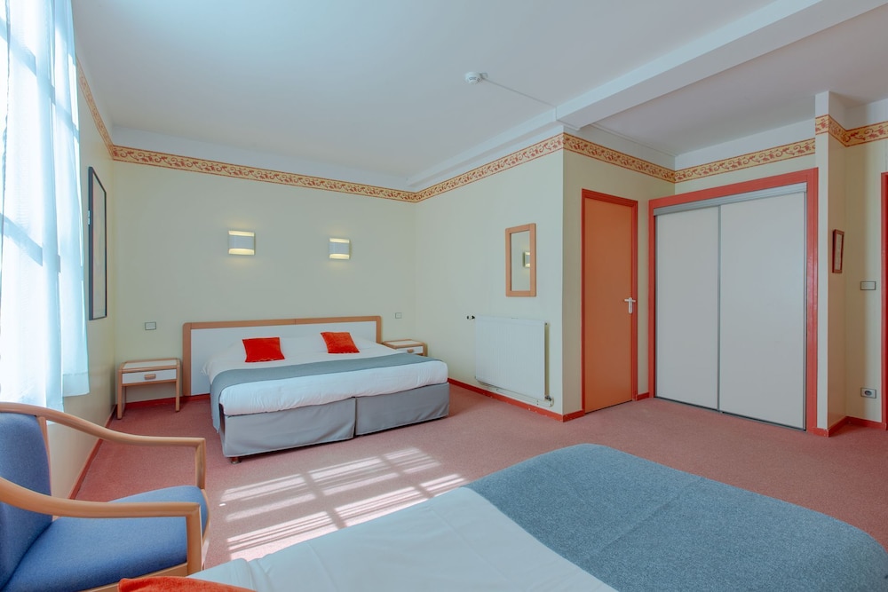 Standard Triple Room photo 1