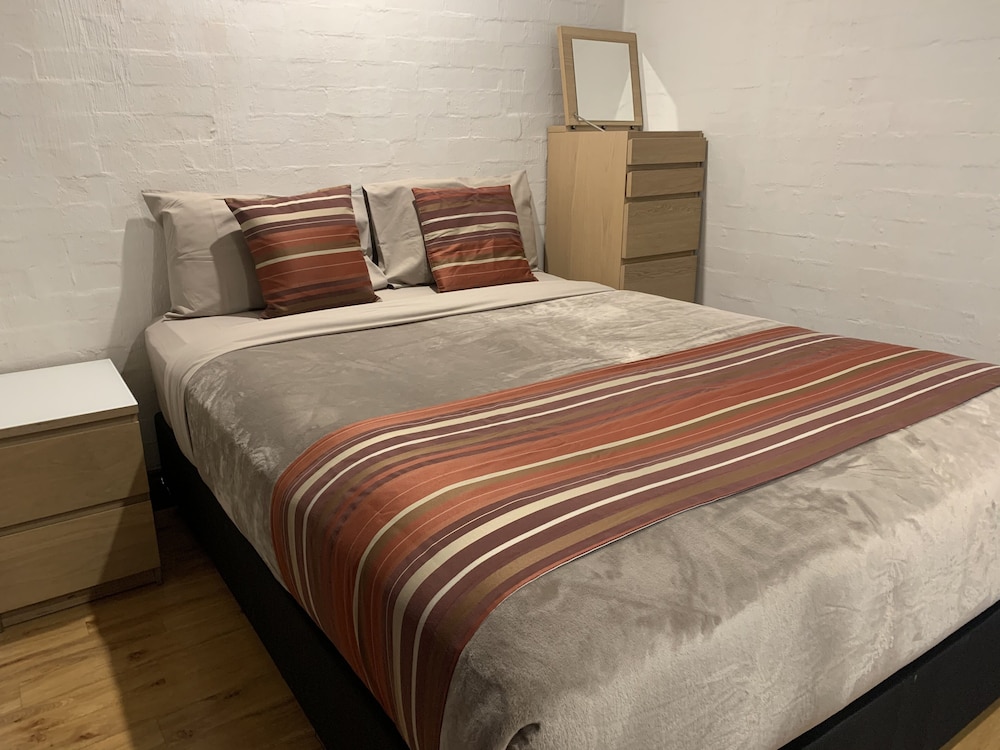 Deluxe Junior Suite photo 2