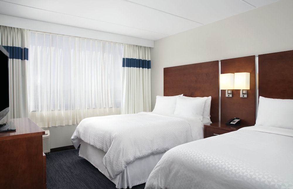 Suite, Multiple Beds - Photo 1