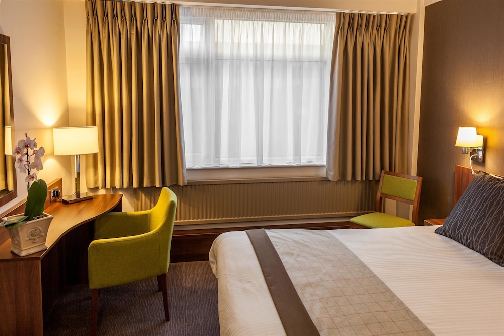 Standard Room, 1 King Bed, Non Smoking (Cozy Room)