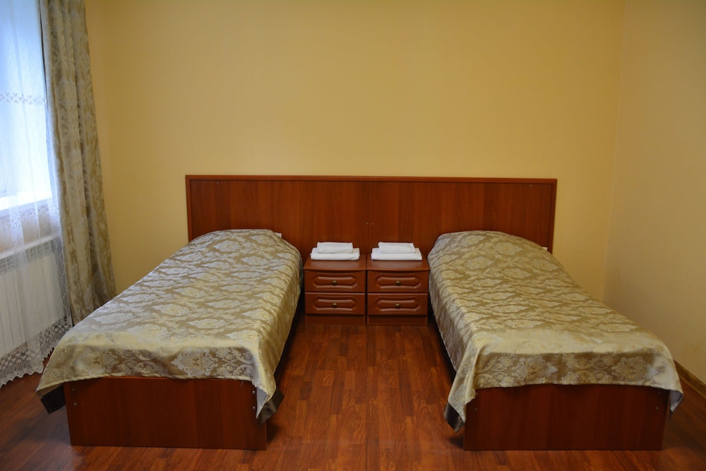 Standard Twin Room photo 3