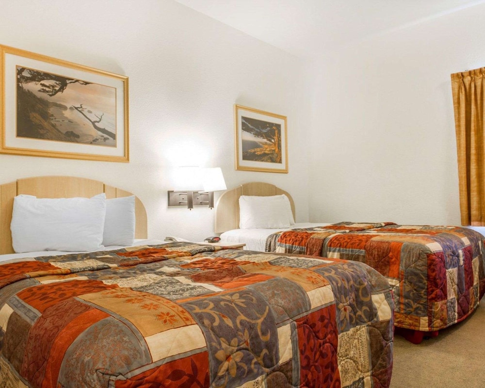 Room, 2 Double Beds, Non Smoking