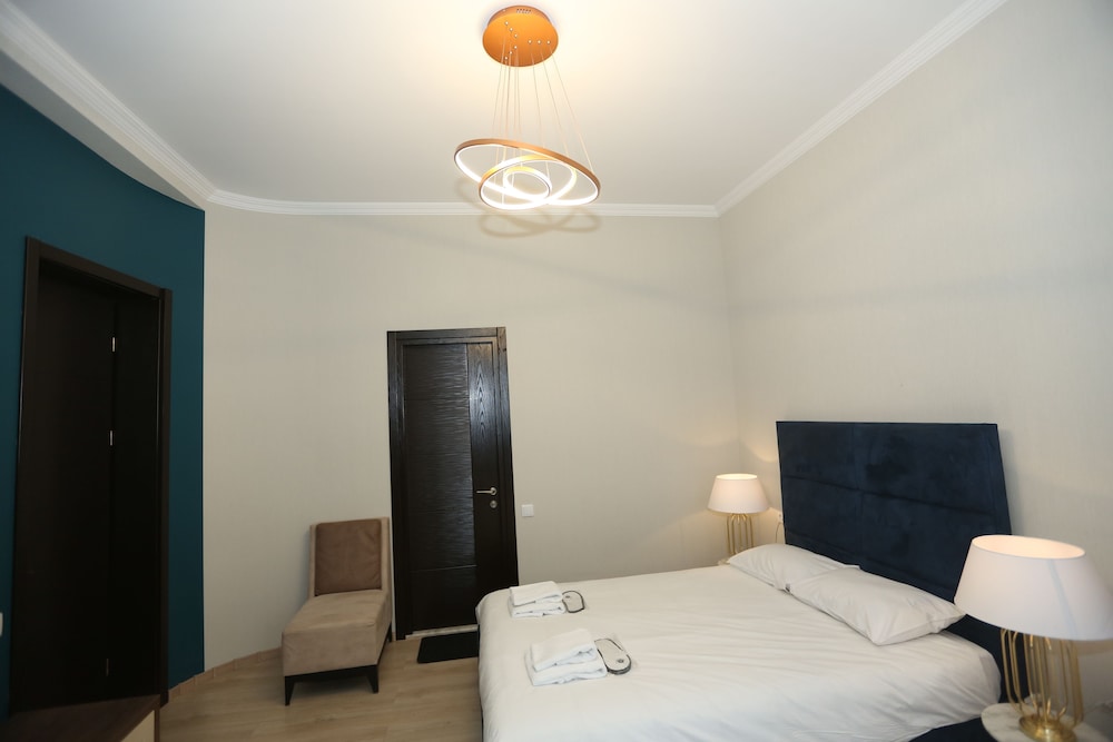 Deluxe Double Room, Balcony photo 2
