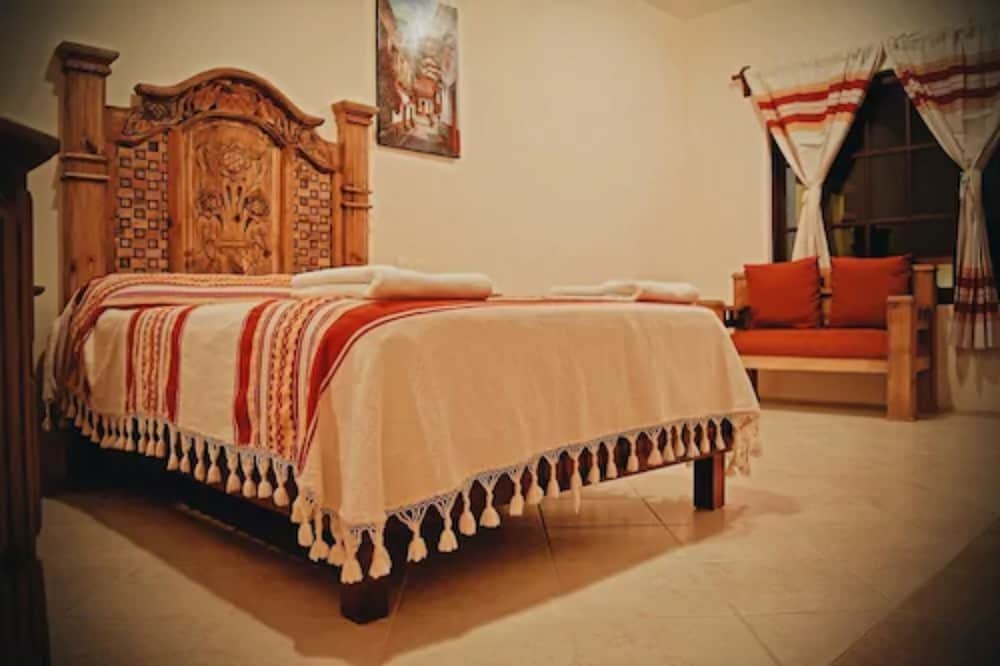 Suite, Multiple Beds photo 2