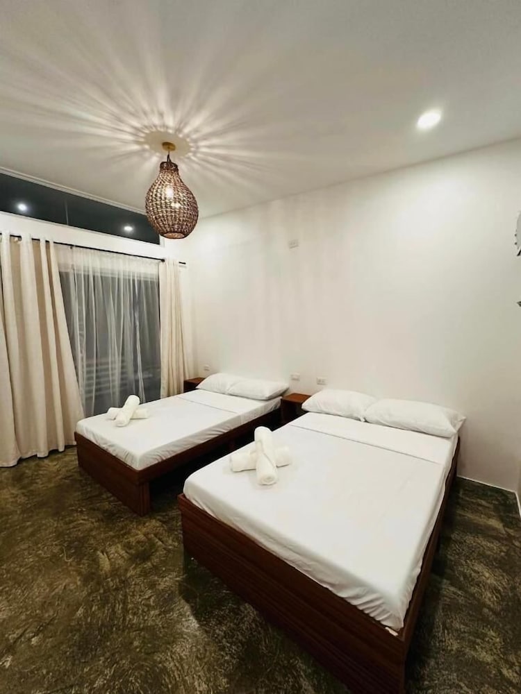 Family Room, Pets Allowed, Beachfront photo 1