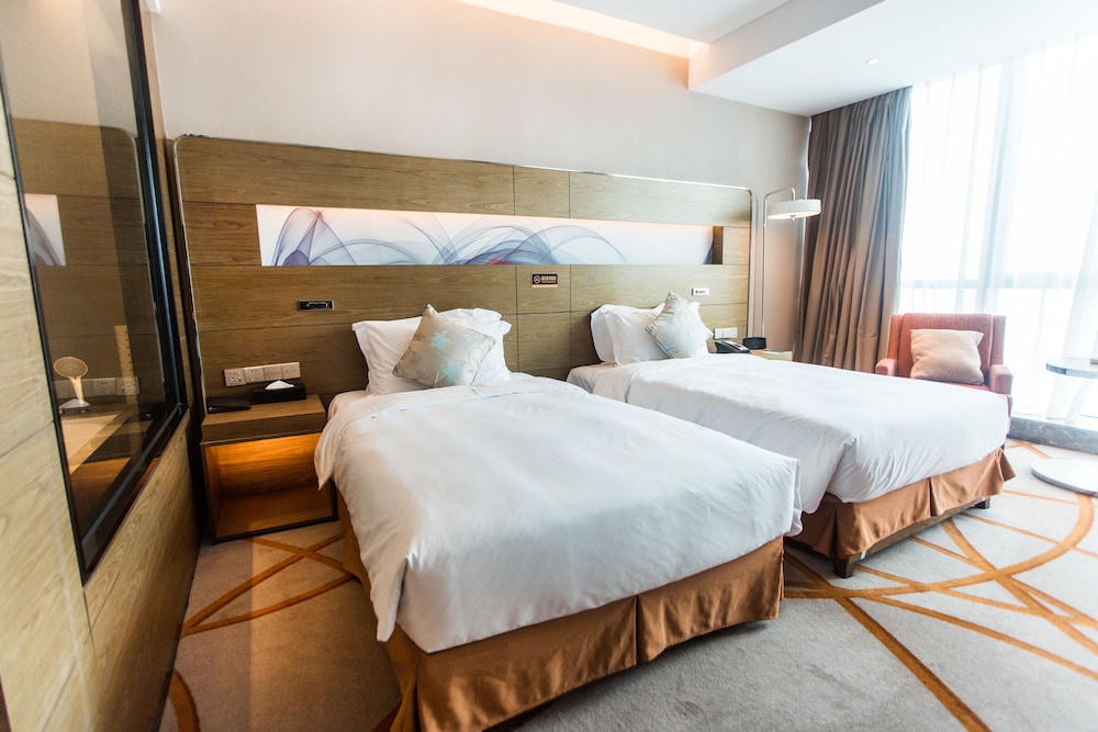 Deluxe Room, 2 Twin Beds photo 3
