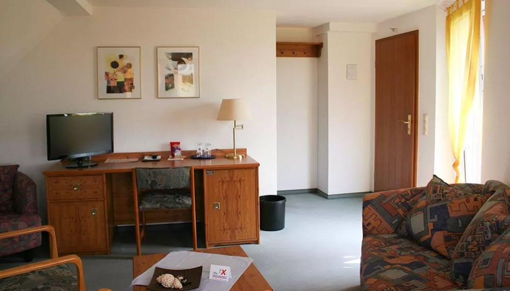 Double Room - Photo 4
