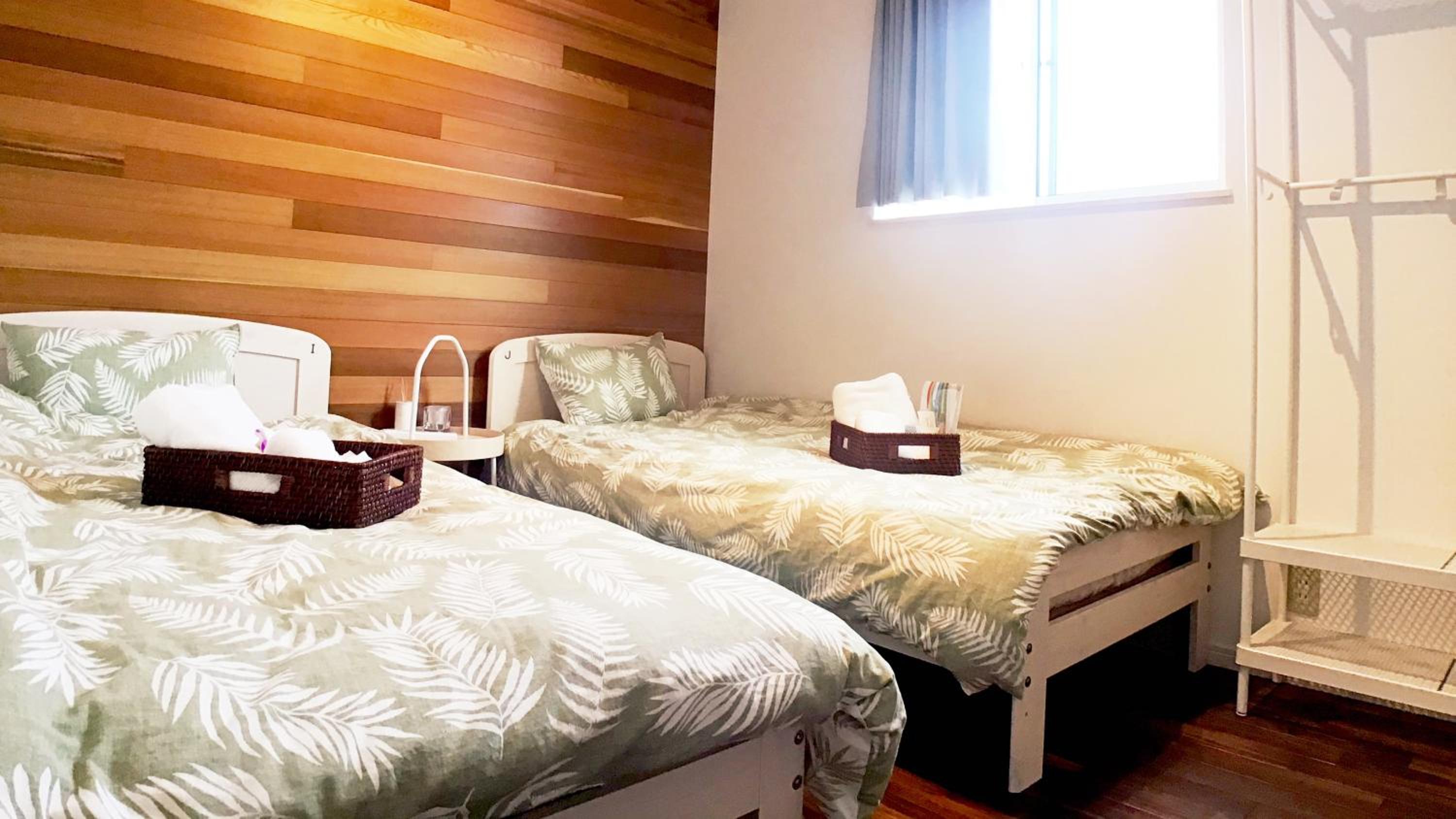 Standard Twin Room - Photo 1