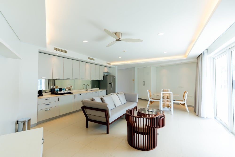 Premier Suite Three Bedroom - Photo 1