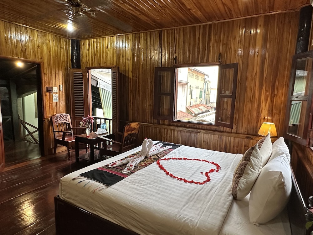 Deluxe Double Room - Photo 18