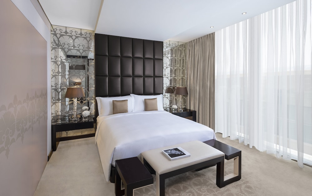 Deluxe Suite (Premier)