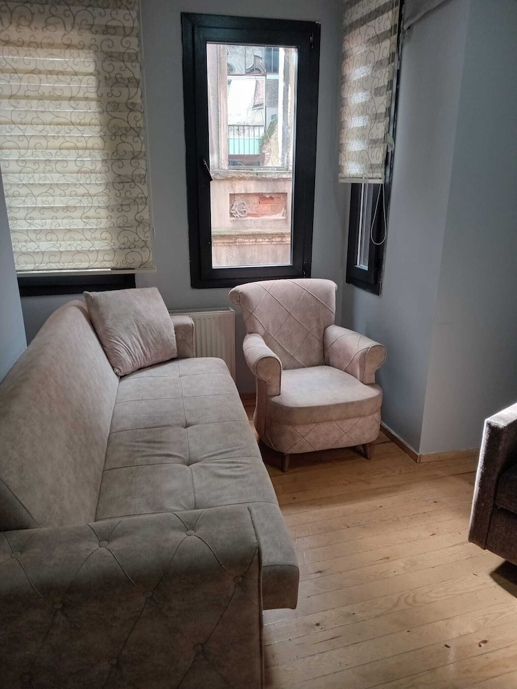 Family Apartment photo 1