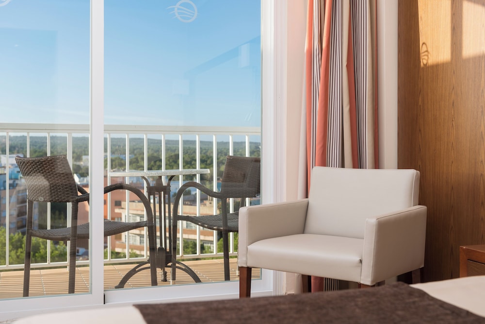 Double Room, Balcony, Mountain View