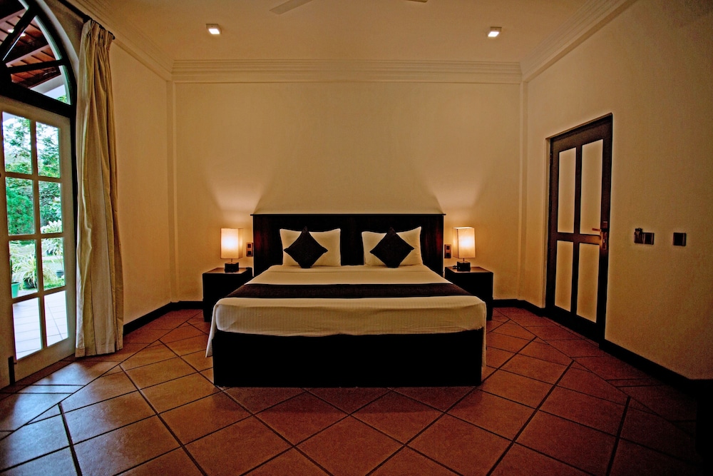 Standard Double or Twin Room, 1 Queen Bed, Non Smoking photo 1