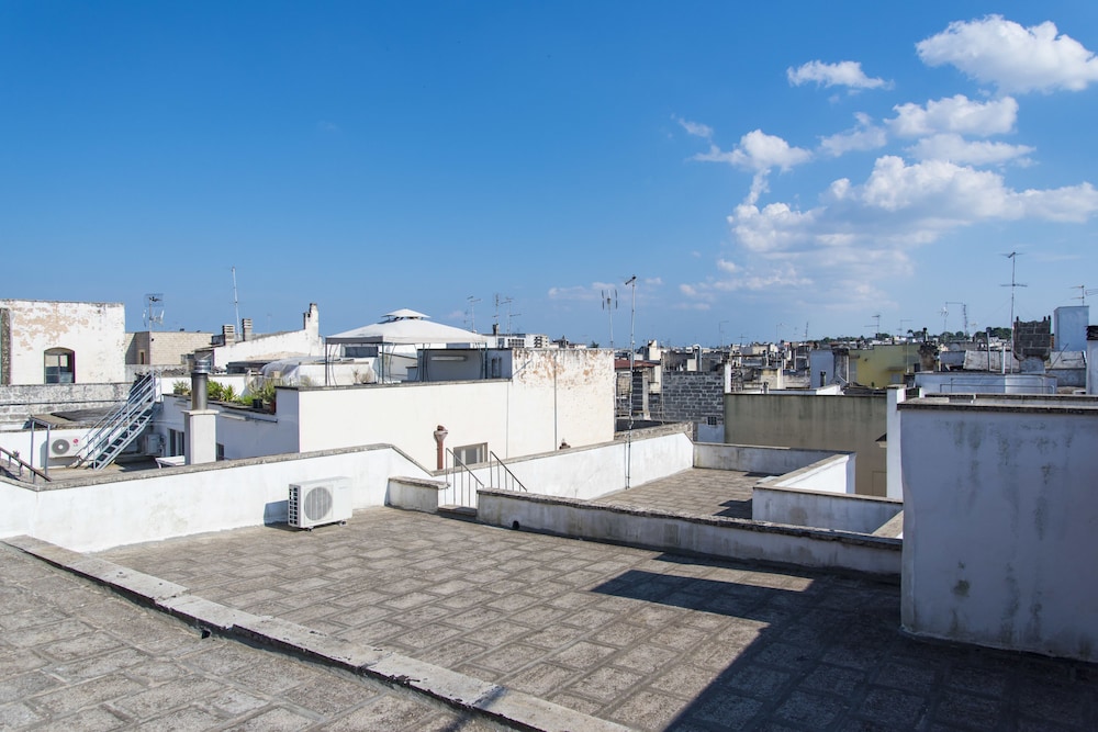 Comfort Double Room, Private Bathroom, City View (External) photo 3