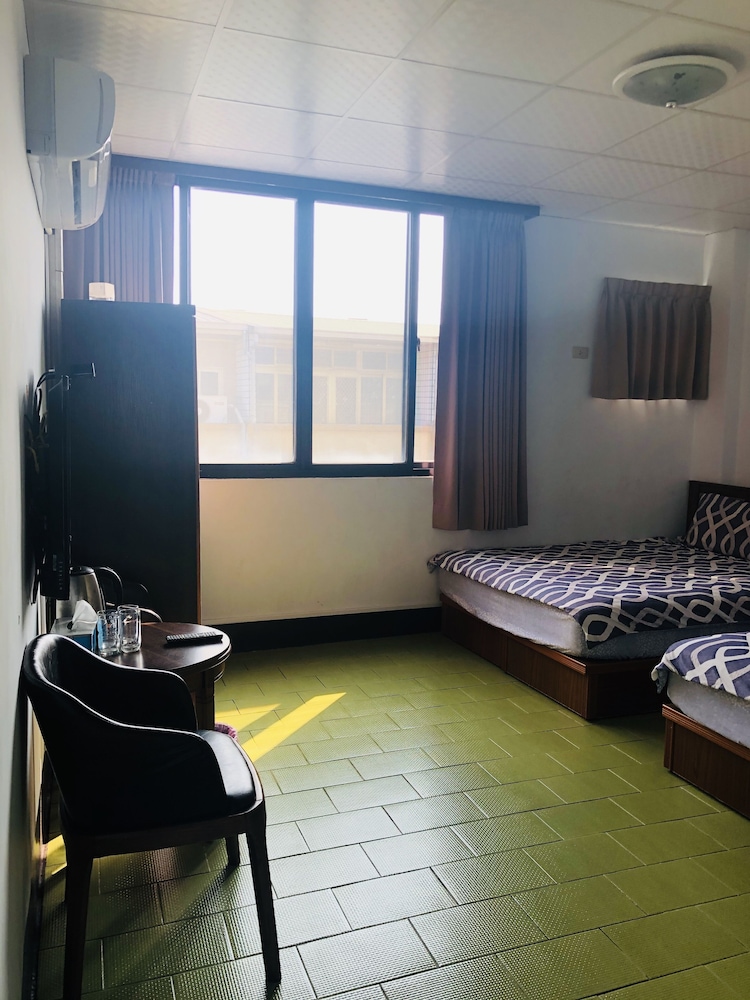 Standard Quadruple Room photo 3