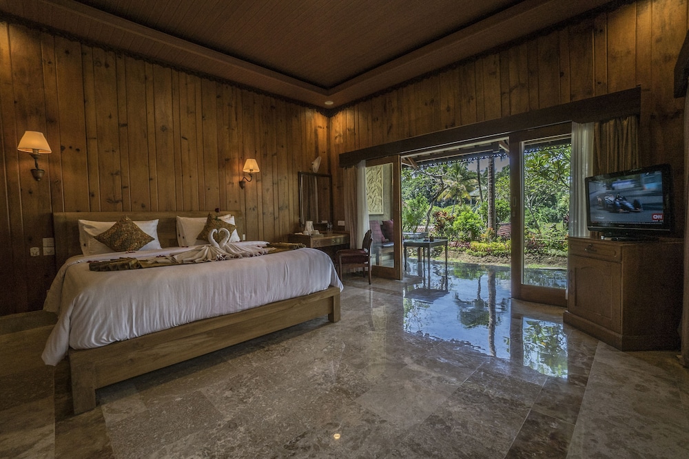 Deluxe Room, 1 Bedroom, Terrace, Garden View - Photo 1