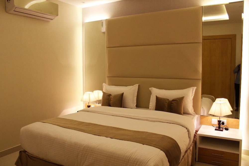 Deluxe Double Room, City View photo 1