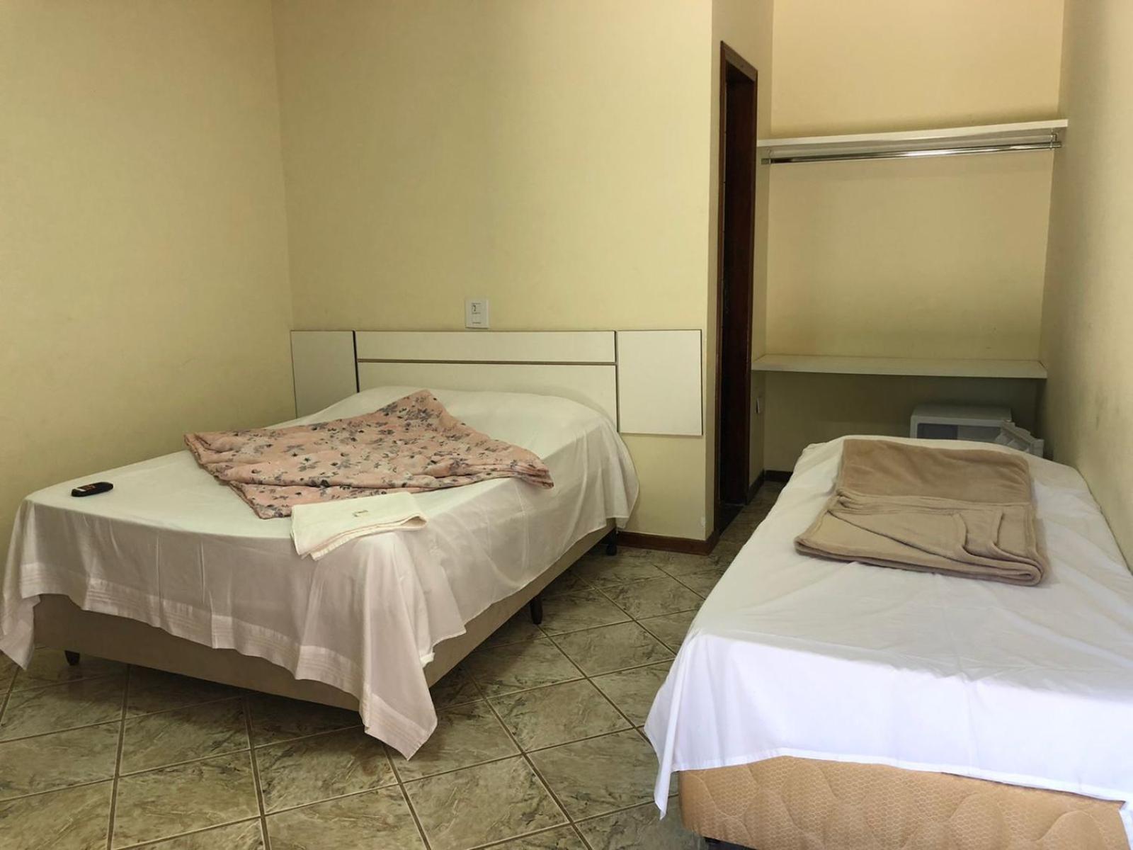 Economy Triple Room photo 1