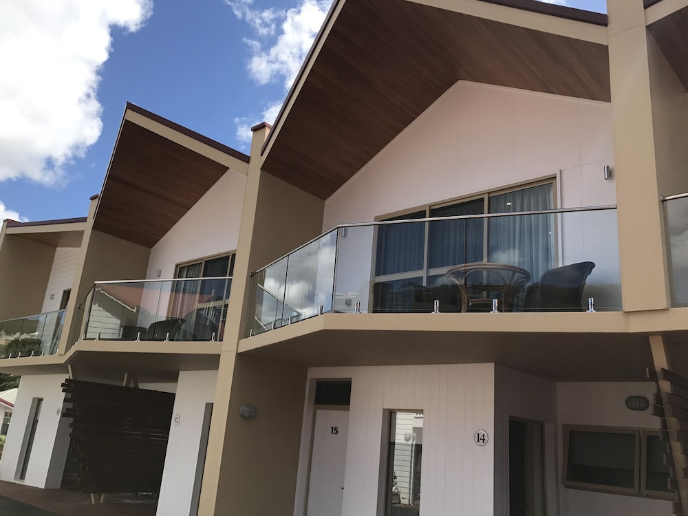 Premium Studio, 1 Bedroom