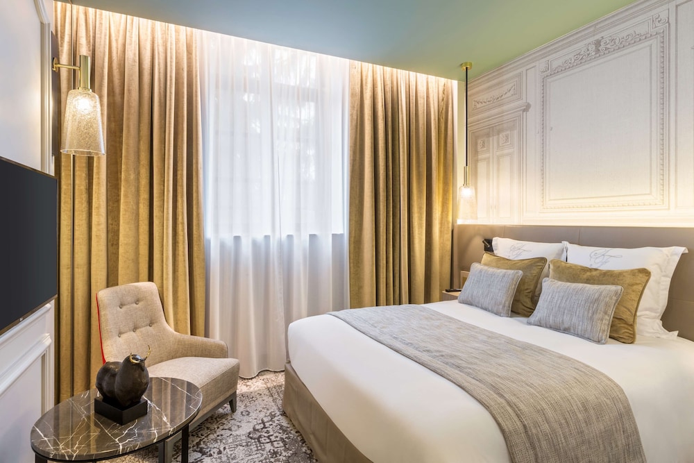 Comfort Room, 1 Queen Bed, Non Smoking (Twin bed on request) - Photo 3