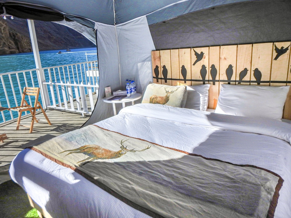 Tent photo 1