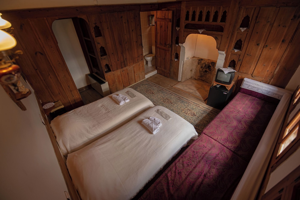 Deluxe Triple Room photo 1