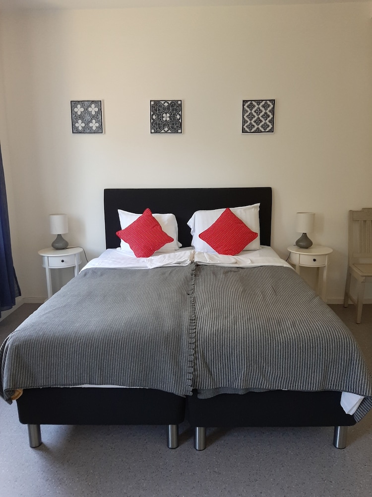 Double Room, Private Bathroom, Lake View photo 1