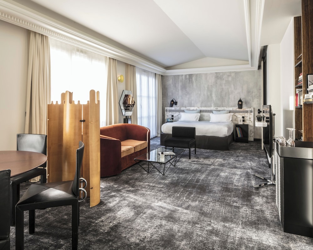 Suite, Balcony photo 1