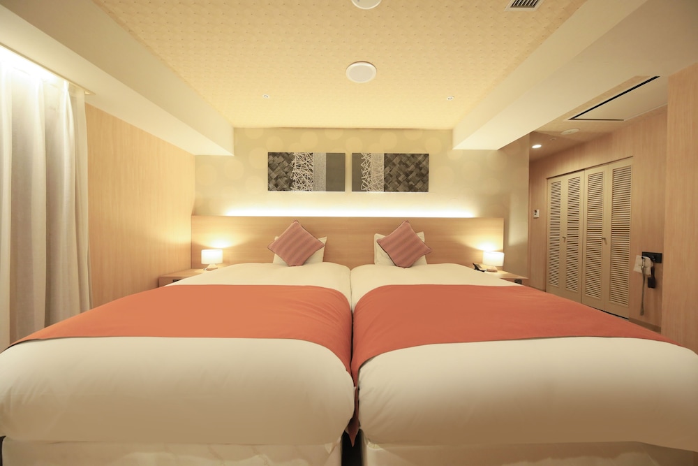 Moderate Twin Room, Non Smoking - Photo 1