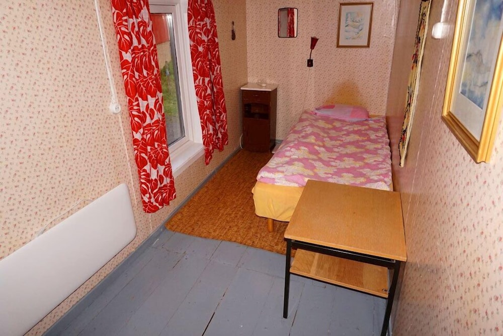 Cabin, 6 Bedrooms photo 1