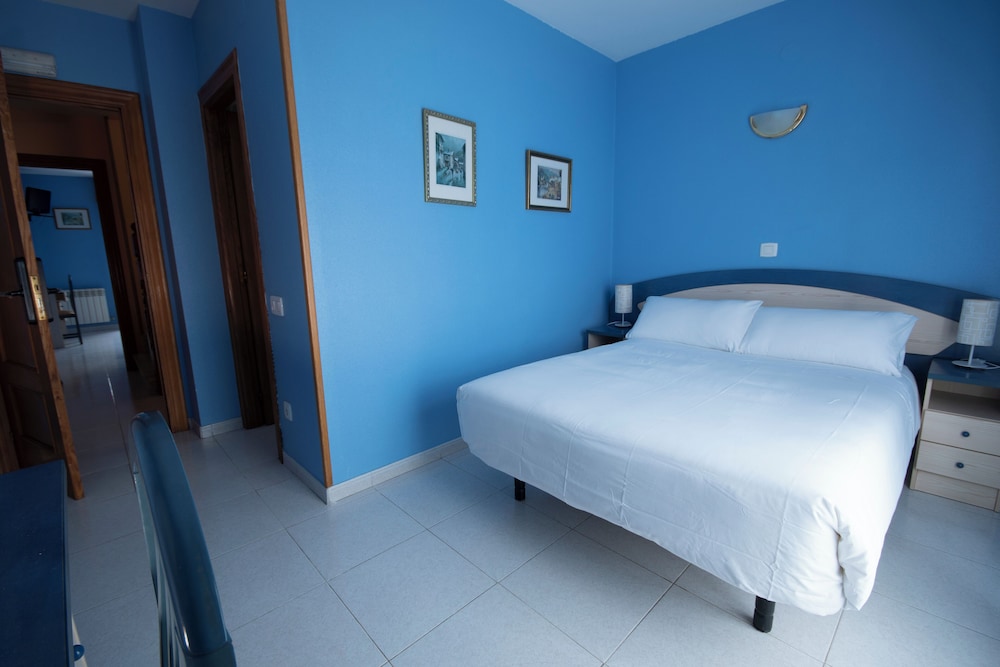 Basic Double Room, Garden View