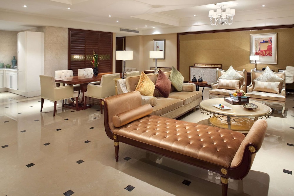 Premier Suite photo 2